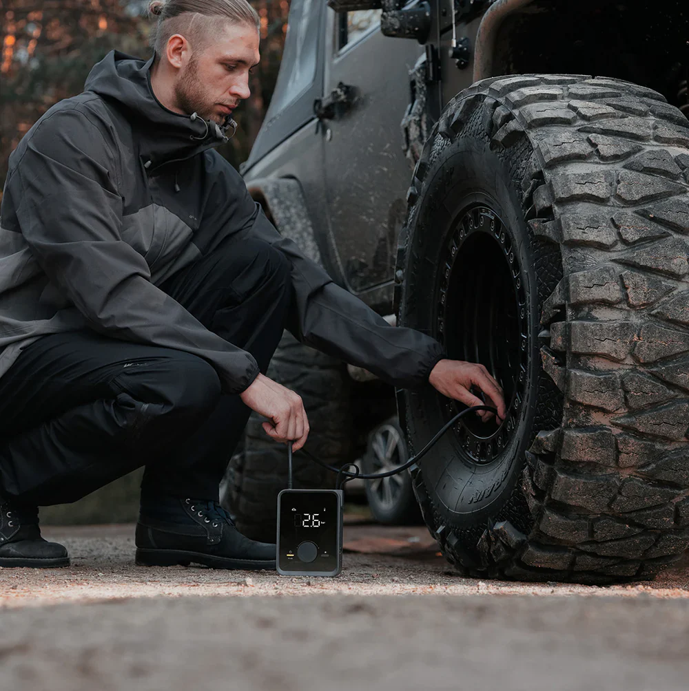 HOTO Air Pump Pro | Portable Electric Tire Inflator with Digital Pressure Gauge – 120 PSI, 4 Preset Modes, Quick-Connect Hose & LED Light – Car, Bike, Motorcycle (HOE0008GL / QWCQB003) - Image 3