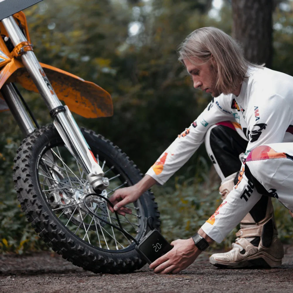 HOTO Air Pump Pro | Portable Electric Tire Inflator with Digital Pressure Gauge – 120 PSI, 4 Preset Modes, Quick-Connect Hose & LED Light – Car, Bike, Motorcycle (HOE0008GL / QWCQB003) - Image 5